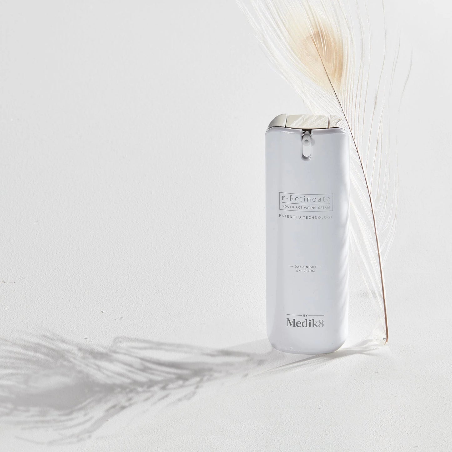 R-Retinoate® Day & Night Eye Serum