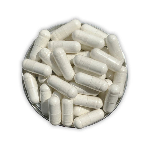 Cápsulas de SKIN VITALITY que nutren la piel, uñas y cabello con 28 nutrientes inteligentes, en un envase sostenible y vegano.