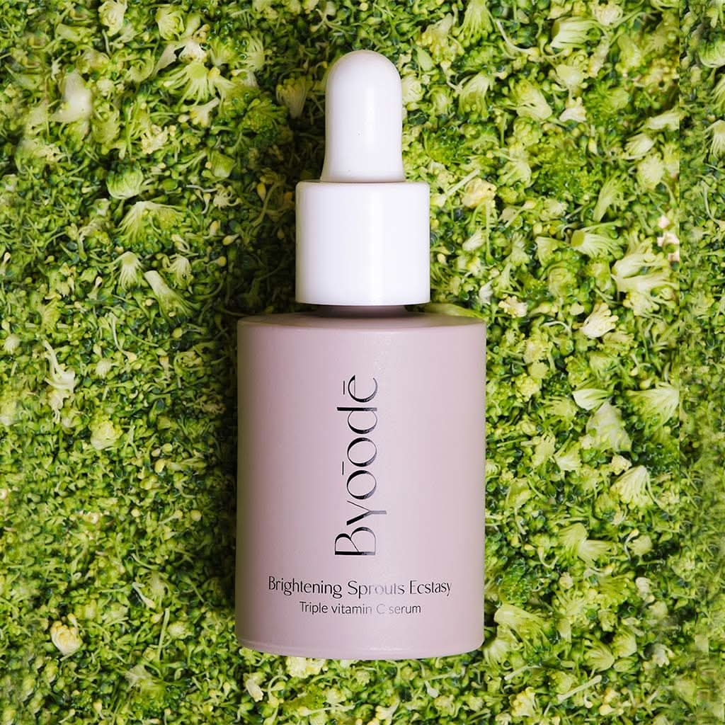 Sérum vegano con ingredientes de origen natural