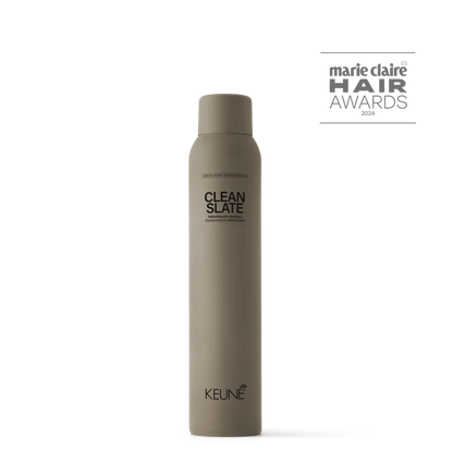 champú seco para conseguir sensación de limpieza y volumen en el cabello