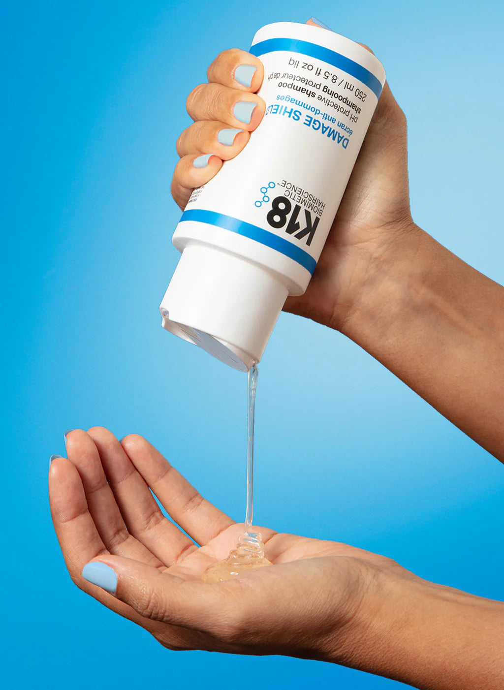 Champú Protector K18 para limpieza suave y protección del color, ideal para mantener un cabello fuerte y saludable