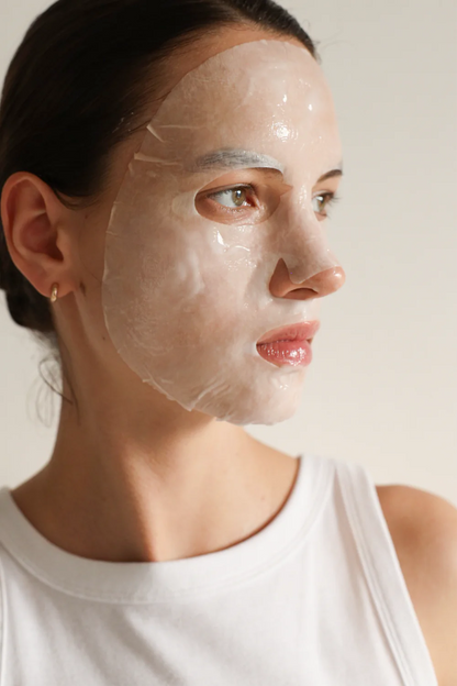 Mascarilla lifting hidratante con loto de nieve y Volufiline